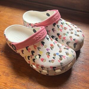 Crocs girls size 13.
